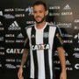 Jogador Gustavo Ferrareis
